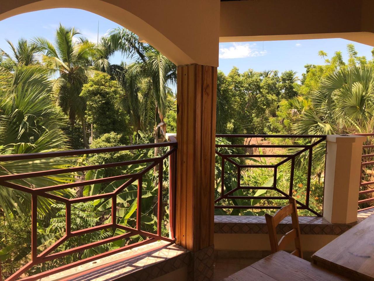 Hotel Inoubliable Cotterelle 外观 照片