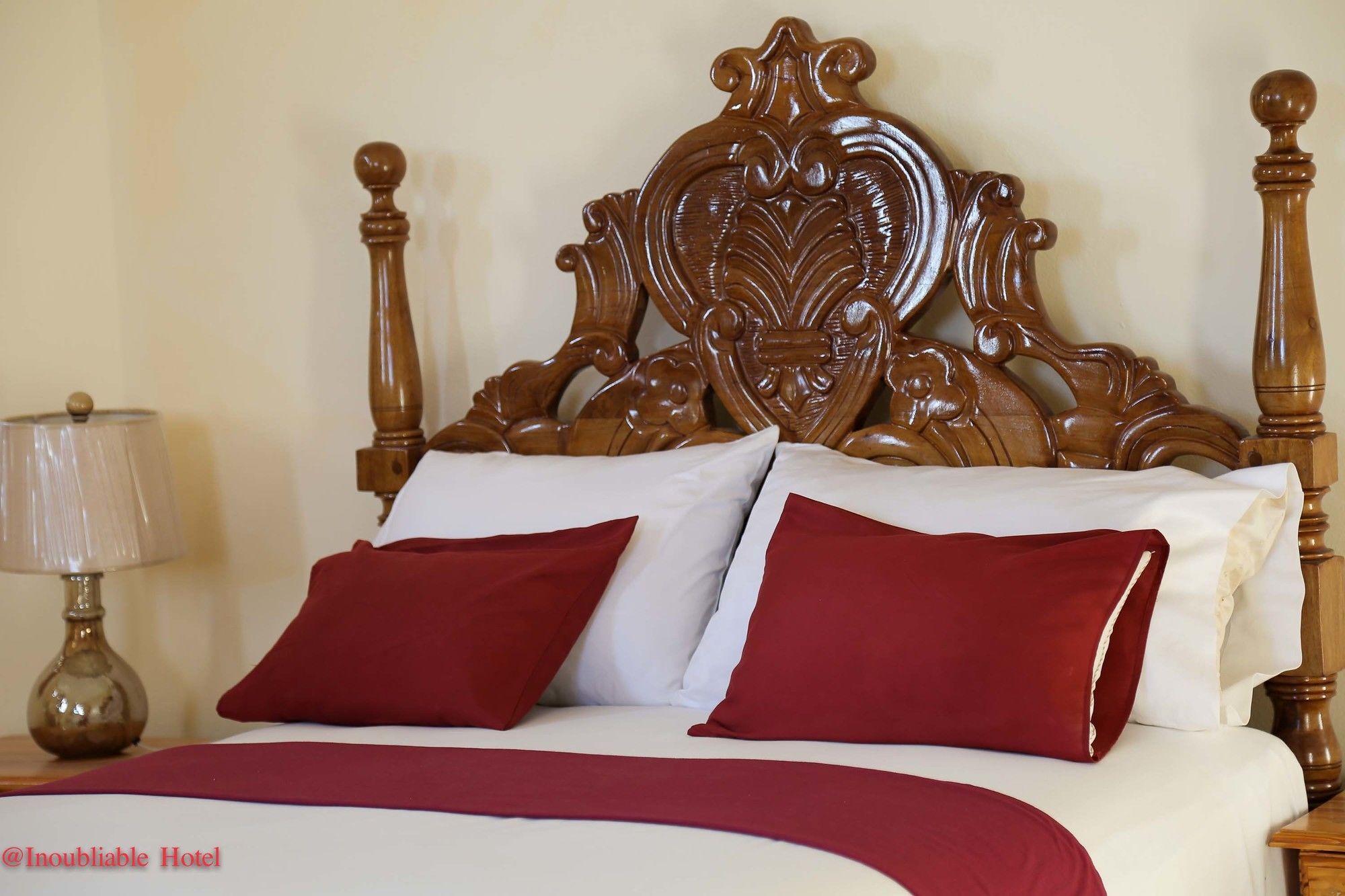 Hotel Inoubliable Cotterelle 外观 照片