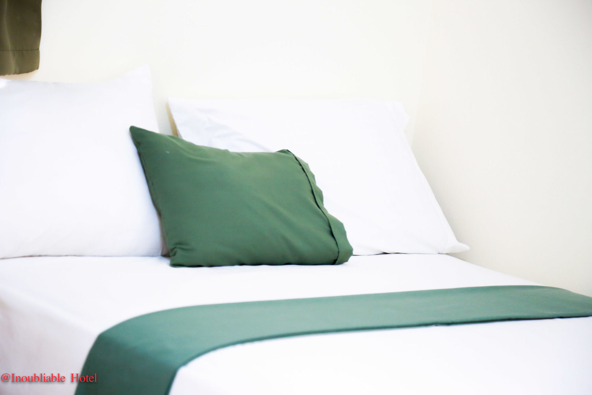 Hotel Inoubliable Cotterelle 外观 照片
